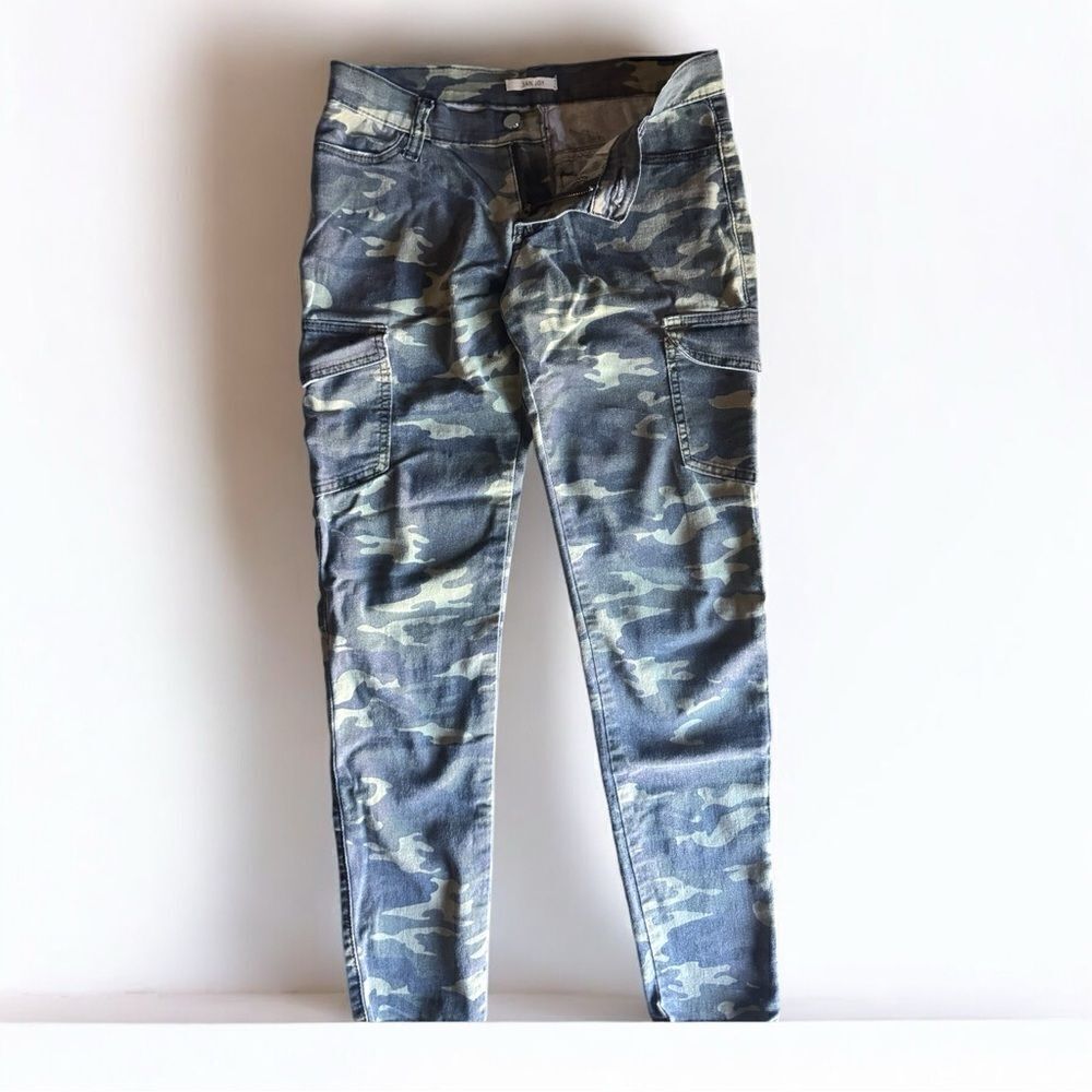 San Joy l Cami Jeans l 6-pocket design l Button/Zip l VGUC